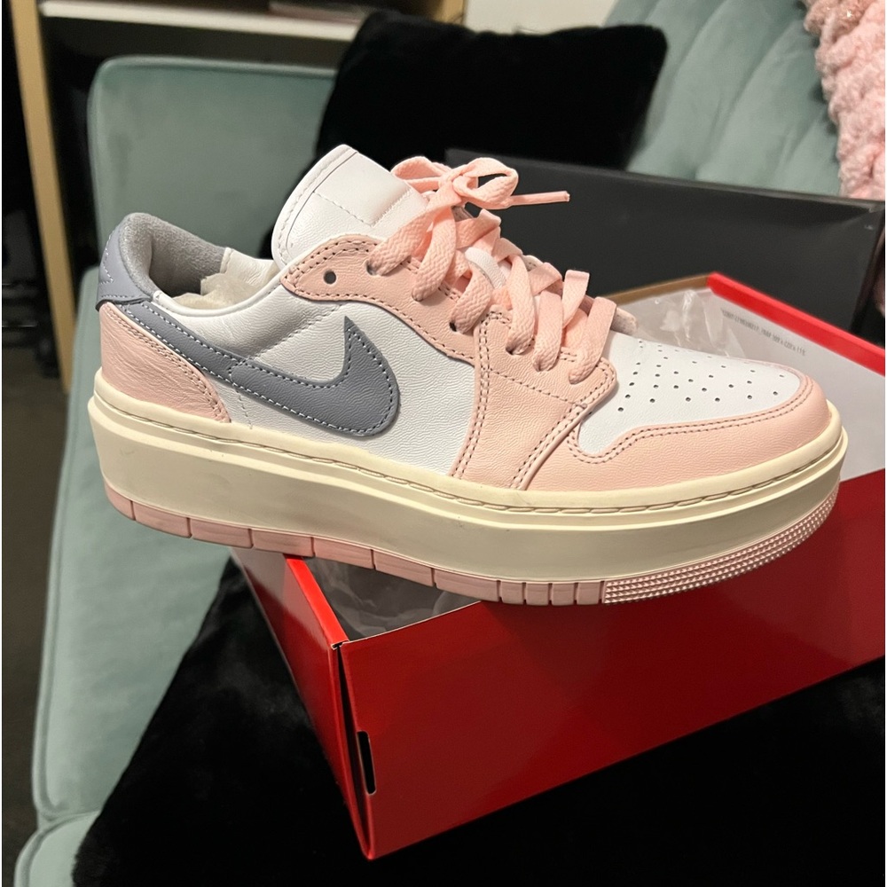 Nike Air Jordan 1 Elevate